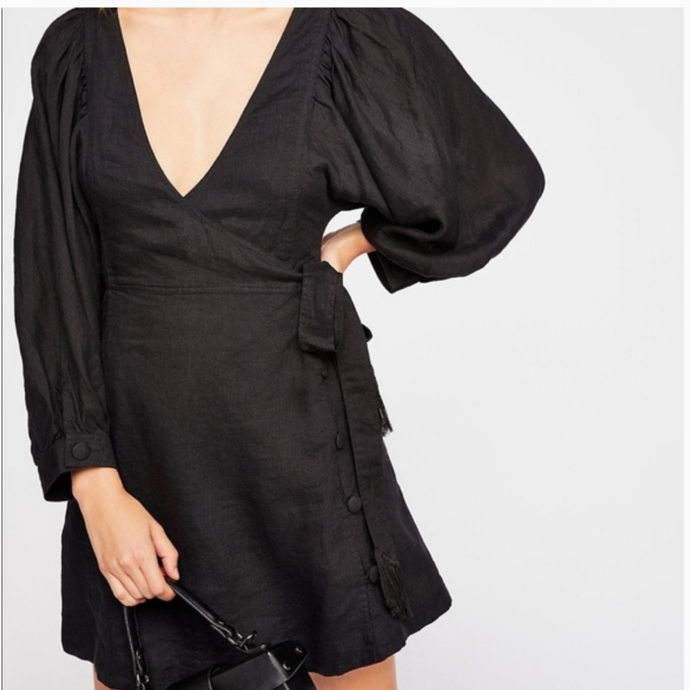 FREE PEOPLE Black Linen Carino Mini Wrap Dress